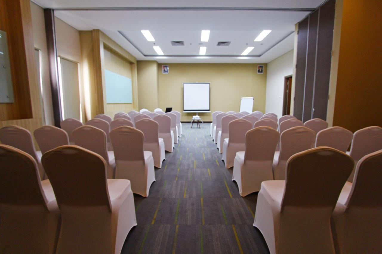 Anara Sky Kualanamu Hotel Medan Exteriér fotografie
